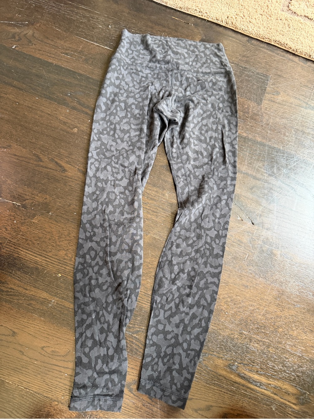lululemon athletica Gray Leopard Print Leggings